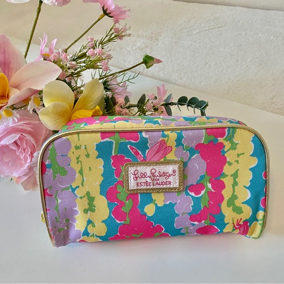 Estée Lauder Make Up Bag (Used, in good condition) - Picture 1 of 5